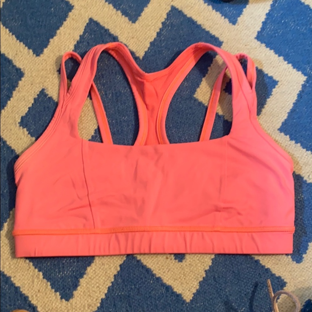 Lululemon sports bra